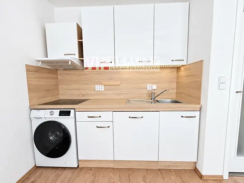 Pronájem bytu 1+kk 35 m², Brno – náhled fotky 3