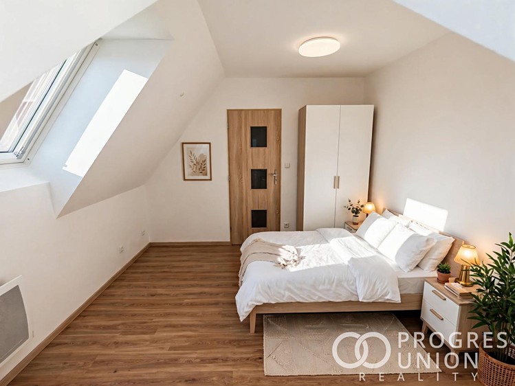 Pronájem bytu 2+kk, 55 m² (6 z 7)