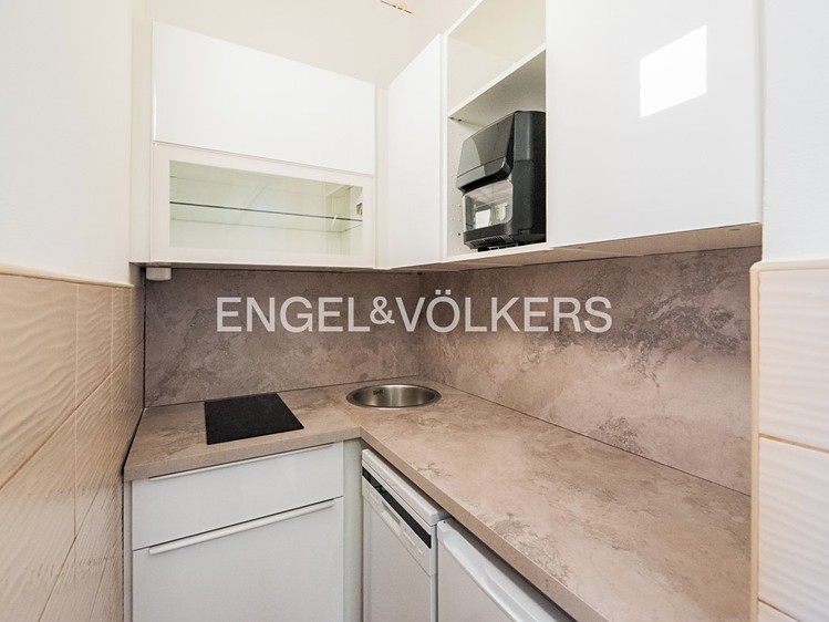 Pronájem bytu 2+1, 59 m² (2 z 6)