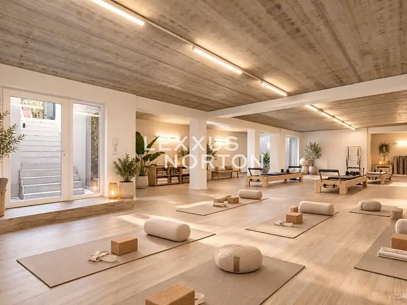 Pronájem kanceláře 130 m², Praha – náhled fotky 1