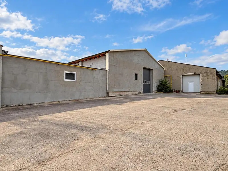 Pronájem výrobní haly, prostoru 1264 m², Kuřim – náhled fotky 1