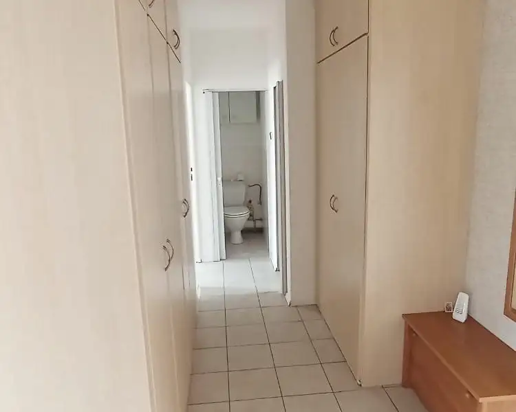 Prodej bytu 3+1 62 m², Praha – náhled fotky 1