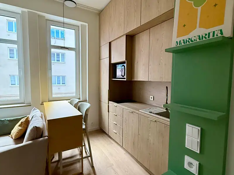 Pronájem bytu 1+kk 26 m², Praha – náhled fotky 2