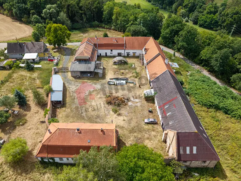 Prodej zemědělské usedlosti 1412 m², pozemek 6257 m², Vlašim – náhled fotky 2