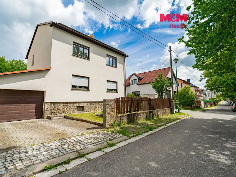 Prodej rodinného domu 277 m², pozemek 598 m², Jihlava – náhled fotky 1