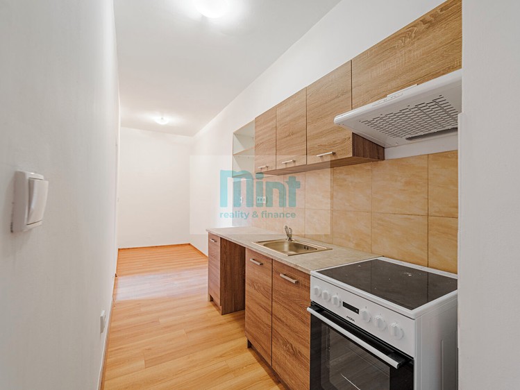 Комерційне приміщення на продаж, 608 м² (17 з 33)
