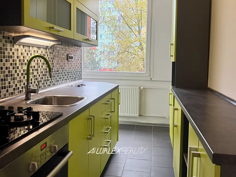 Pronájem bytu 3+1 64 m², Bílina – náhled fotky 2