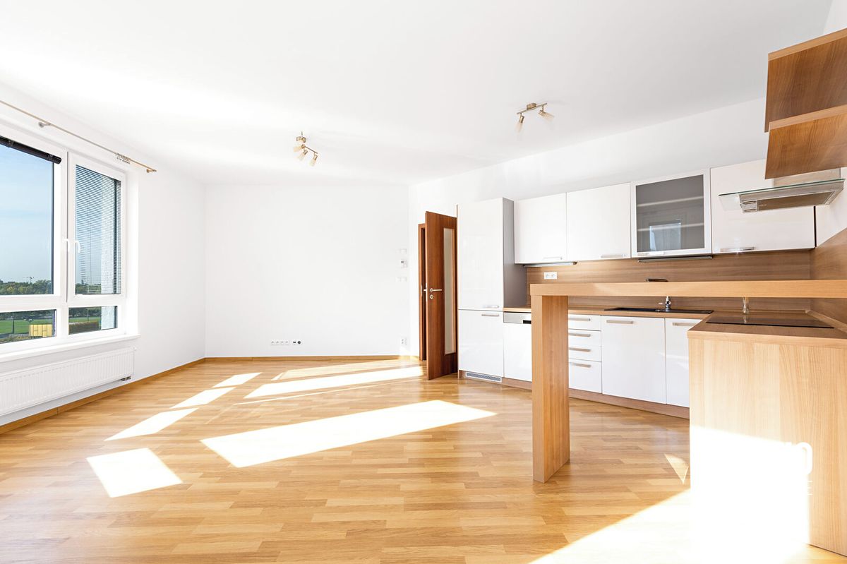 Pronájem bytu 2+kk 53 m² – fotografie 5