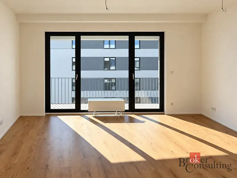 Prodej bytu 1+kk 34 m², Plzeň – náhled fotky 1