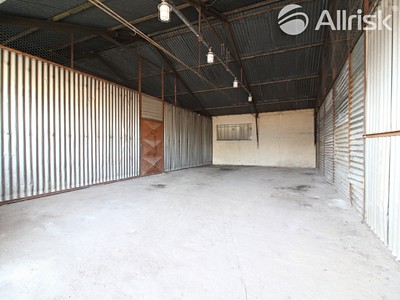 Pronájem komerčního prostoru, 75 m² (2 z 13)