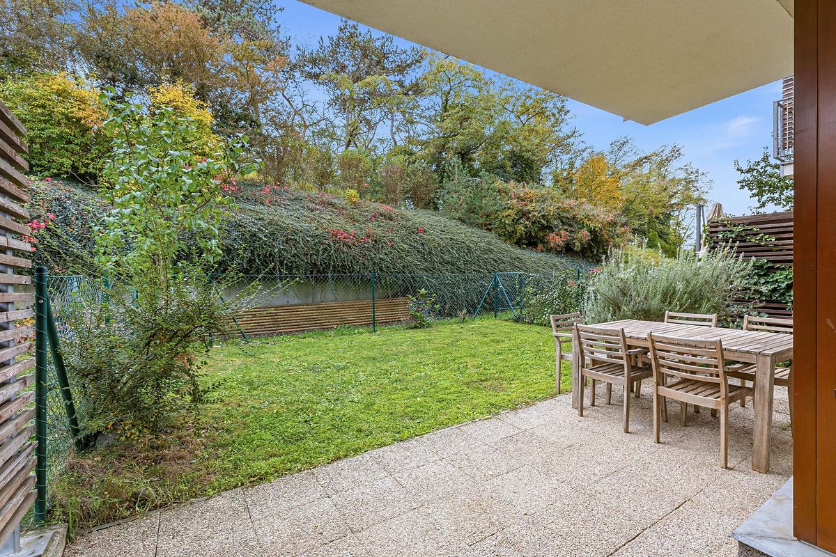 Pronájem bytu 2+kk 68 m² – fotografie 3