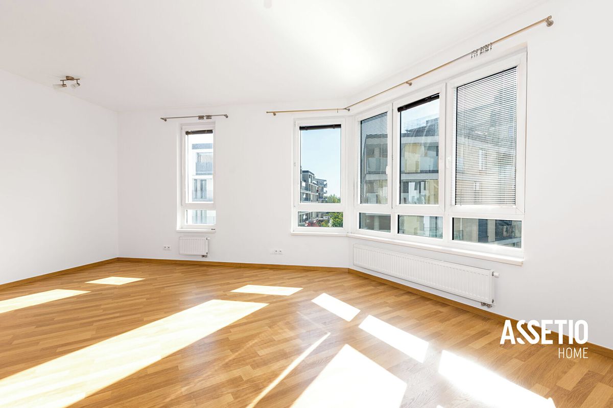 Pronájem bytu 2+kk 53 m² – fotografie 4