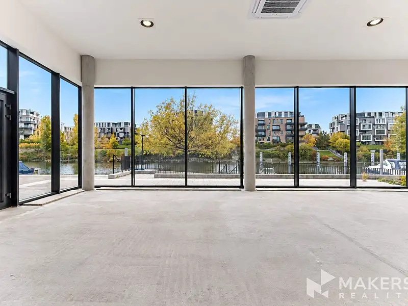 Pronájem obchodního prostoru 101 m², Praha – náhled fotky 1