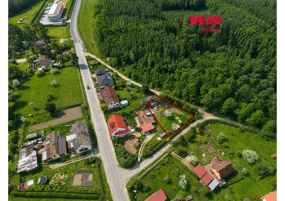 Prodej stavebního pozemku 914 m², Lipník – fotka 1 z 3