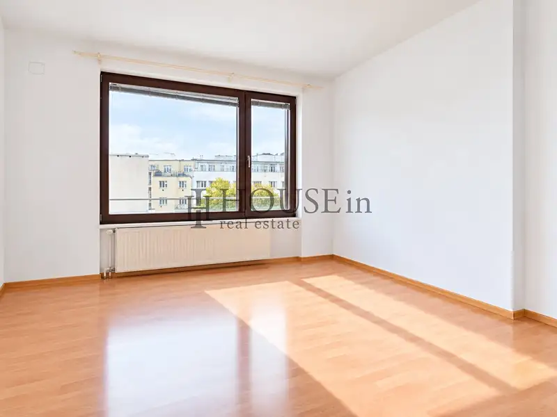 Pronájem bytu 1+kk 32 m², Praha – náhled fotky 2