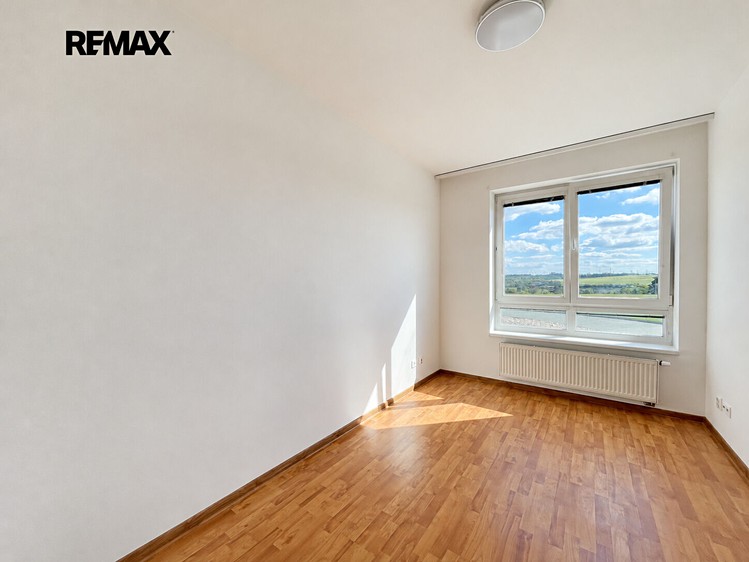 Prodej bytu 4+kk, 100 m² (13 z 36)