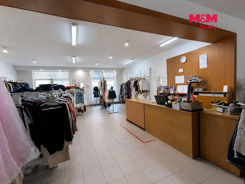 Pronájem obchodního prostoru 107 m², Pelhřimov – náhled fotky 3