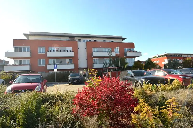 Prodej bytu 2+kk 55 m², Praha – náhled fotky 1