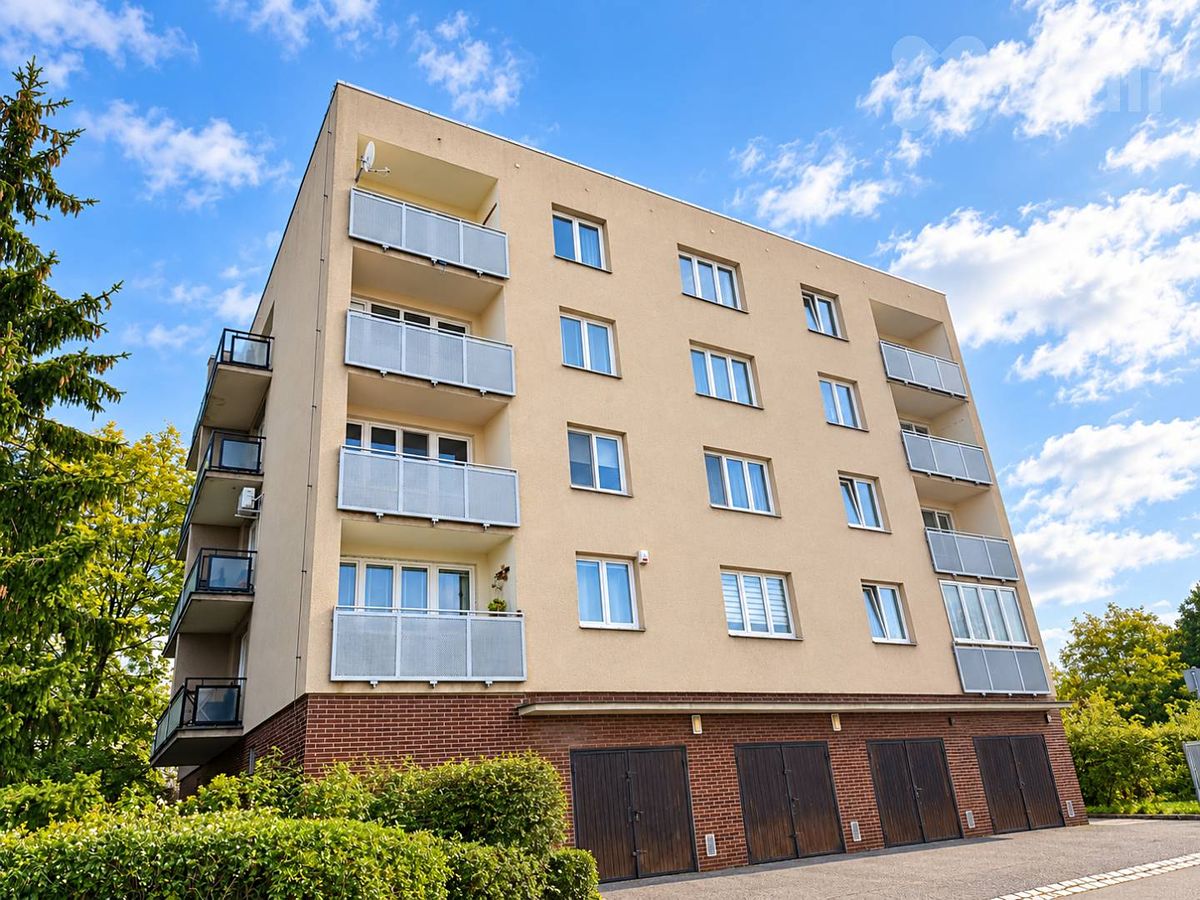 Prodej bytu 2+kk 55 m², Praha – fotka 1 z 3