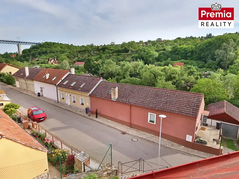 Prodej rodinného domu 110 m², pozemek 149 m², Znojmo – náhled fotky 3