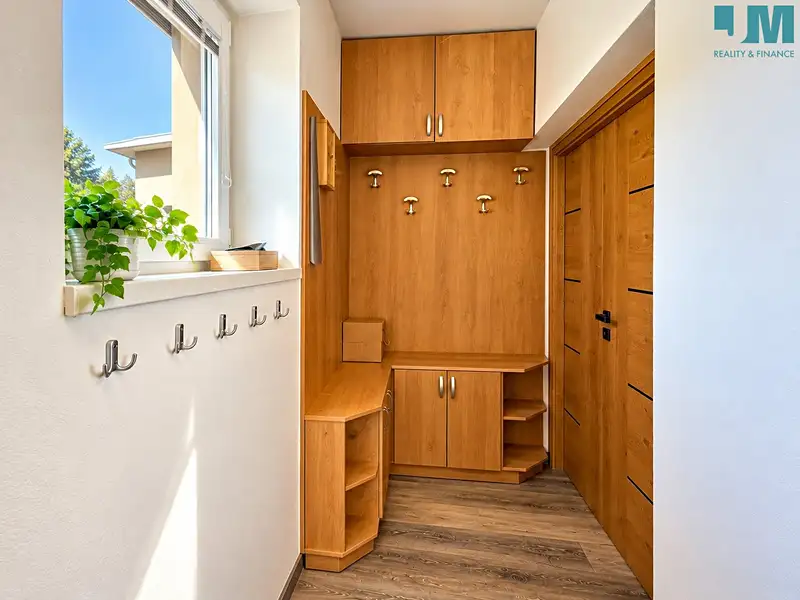 Prodej rodinného domu 330 m², pozemek 2279 m², Kojetice – náhled fotky 3