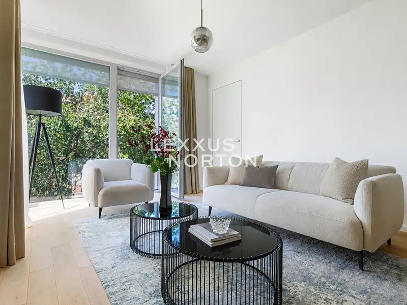 Prodej bytu 3+kk 80 m², Praha – náhled fotky 1