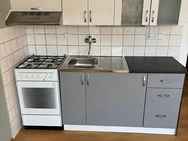 Prodej bytu 1+1 41 m², Pardubice – náhled fotky 2