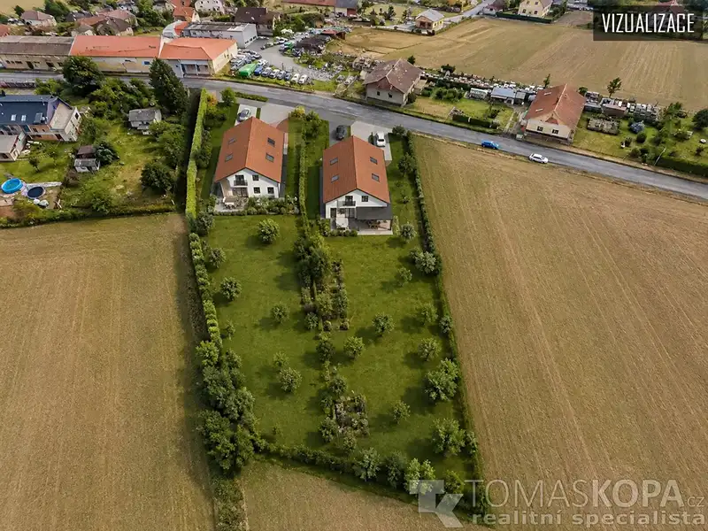 Prodej stavebního pozemku 3708 m², Chlustina – náhled fotky 3