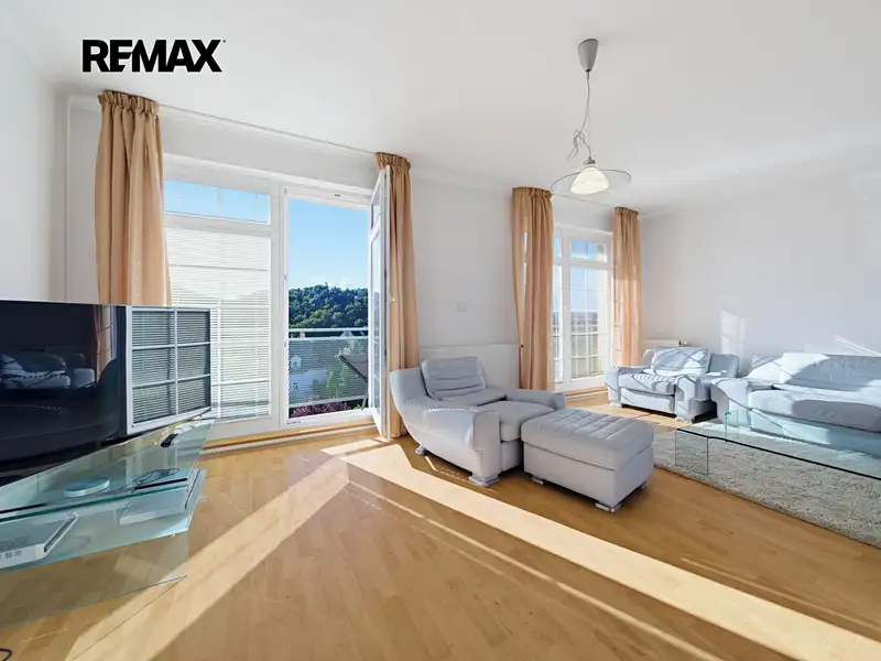 Prodej bytu 3+kk 105 m², Karlovy Vary – náhled fotky 1