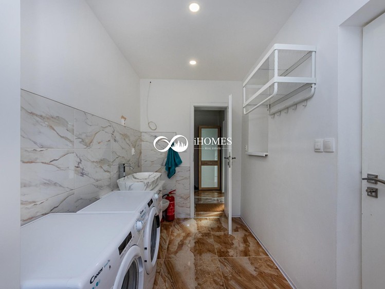 Будинок на продаж, 340 м² (8 з 60)