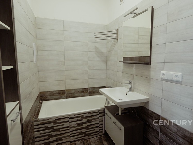 Prodej bytu 2+1, 76 m² (10 z 25)