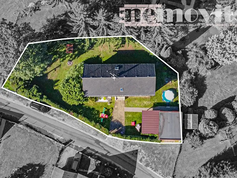 Prodej rodinného domu 140 m², pozemek 825 m², Mladé Buky – náhled fotky 3