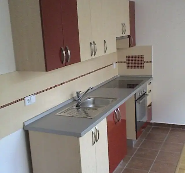 Pronájem bytu 1+kk 36 m², Praha – náhled fotky 2