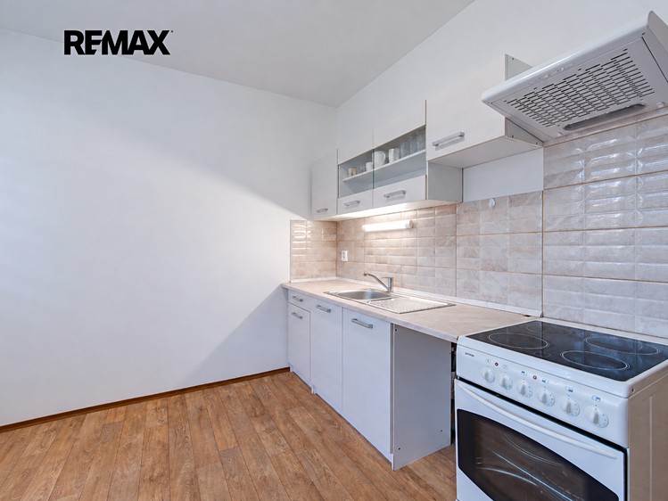 Wohnung 1+1 zum Kauf, 41 m² (3 von 9)