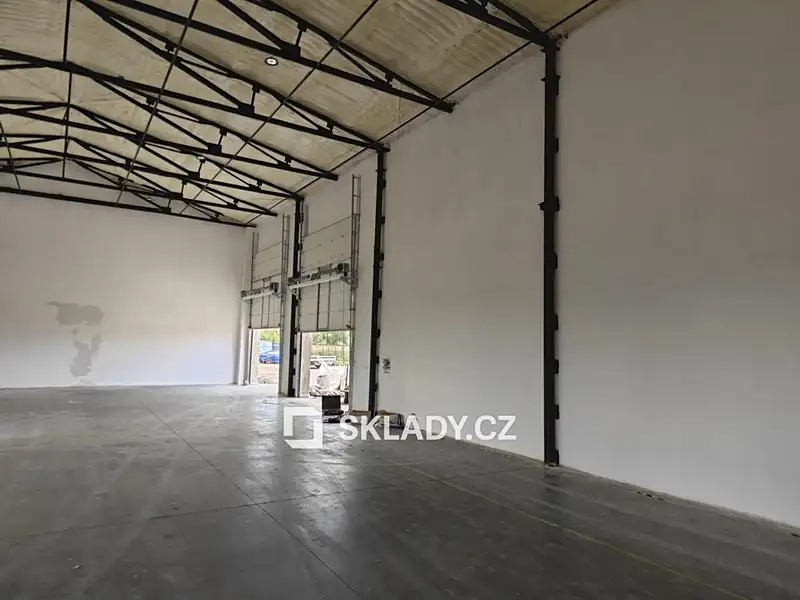 Pronájem skladového prostoru 446 m², Strakonice – náhled fotky 2