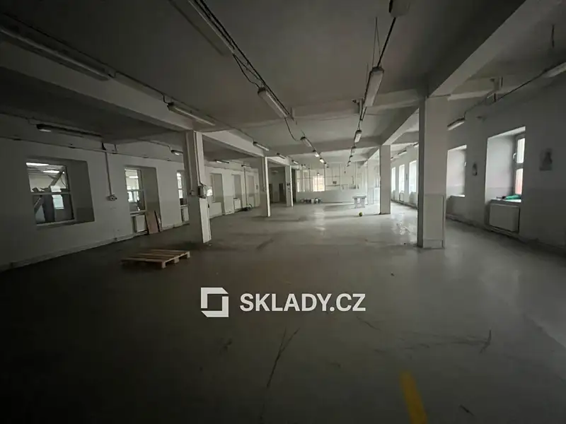 Pronájem skladového prostoru 300 m², Liberec – náhled fotky 3