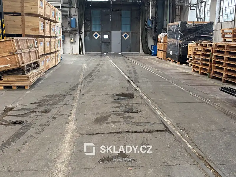 Pronájem skladového prostoru 4000 m², Plzeň – náhled fotky 3