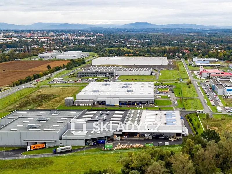 Pronájem skladového prostoru 10446 m², Karviná – náhled fotky 3