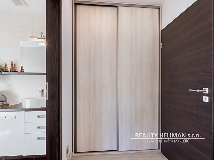 Prodej domu, 266 m² (21 z 60)