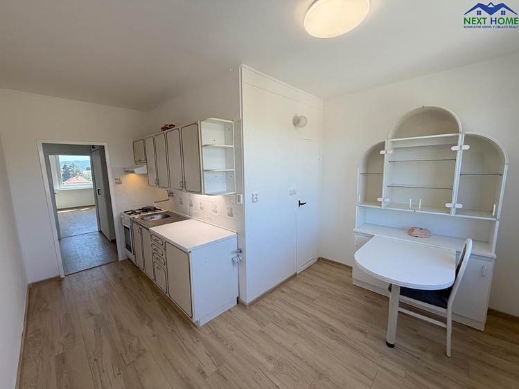 Pronájem bytu 2+1, 64 m² (2 z 31)