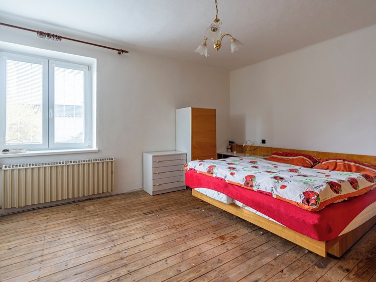 Haus zum Kauf, 305 m² (11 von 23)