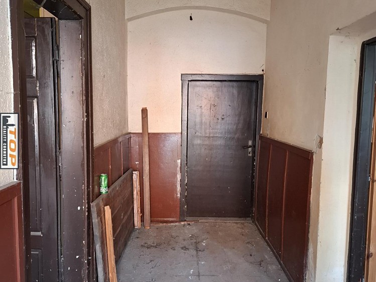 Gewerbefläche zum Kauf, 350 m² (2 von 9)