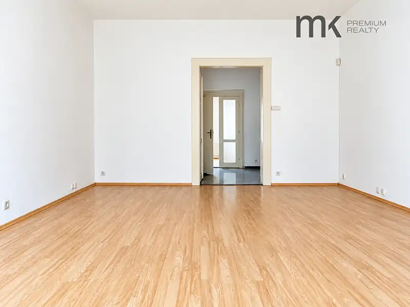 Prodej bytu 3+1 84 m², Praha – náhled fotky 3