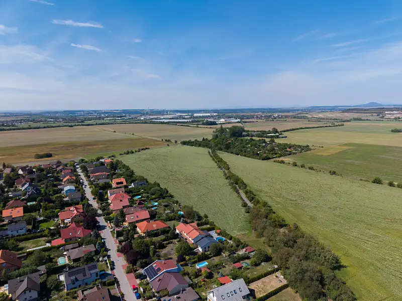 Prodej stavebního pozemku 793 m², Odolena Voda – náhled fotky 3