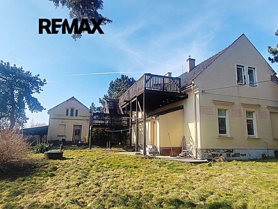 Prodej komerčního prostoru, 245 m² (2 z 38)