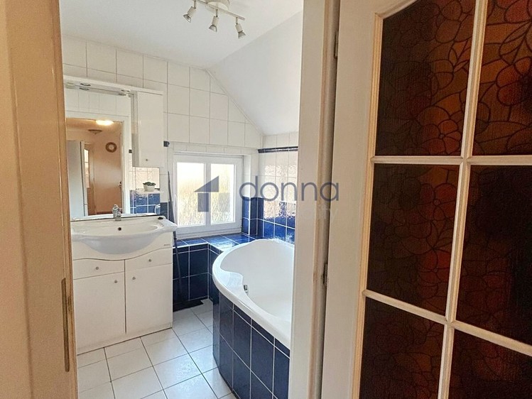Pronájem bytu 4+kk, 100 m² (10 z 15)