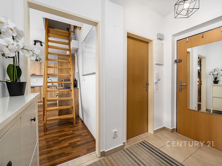 Квартира 3+kk на продаж, 74 м² (12 з 27)