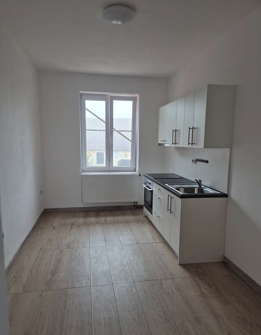 Pronájem bytu 2+1 60 m², Staňkov – fotka 1 z 3