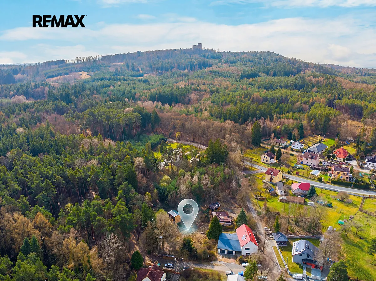 Prodej stavebního pozemku 660 m²