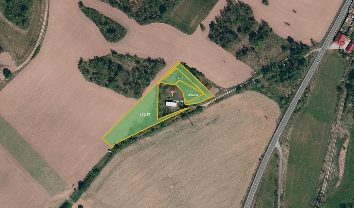 Prodej pole 7413 m²